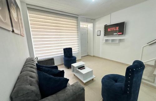 Pereira House | Encantadora Casa con Piscina Cerca a Ukumari, Villa Olimpica y Expofuturo