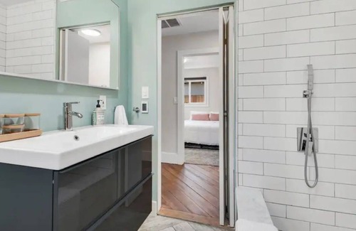 Modesto House | Enchanted Bungalow:Charming 3bd in Central Modesto