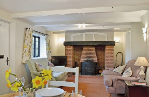 Catfield Cottage | Enchanted by thatch and character.