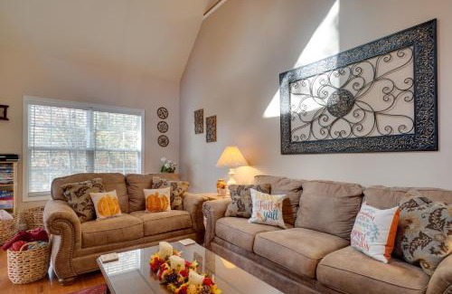 Hiawassee House | Enchanted Forest Cottage with Hot Tub!