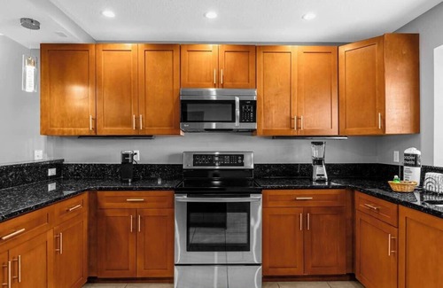 Florida Central Atlantic Coast House | Enchanted Garden Townhouses 1 Mile to Disney World