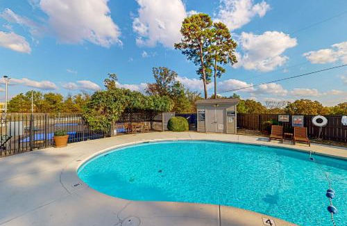 Lake Hamilton Apartment | Enchanted Getaway