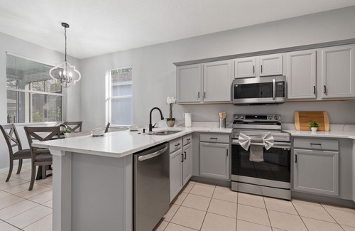 Haines City House | Enchanted villa near Disney, Universal, Legoland, and prestigious golf courses