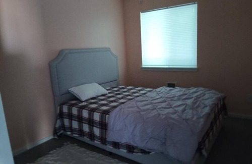 Agate House | Enchanting 3-bedroom house with WiFi in Shelton n