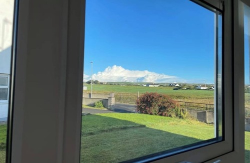 Liscannor House | Enchanting 3-bedroom house with WiFi in Liscannor, perfect base for exploringn