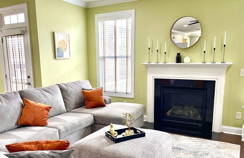 Cary House | Enchanting 4BD Home| Perfect for Families & Groups