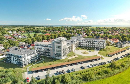 Ostseebad Wustrow Apartment | Enchanting 5-star vacation apartment Boddenzauber between the Baltic Sea and the Bodden