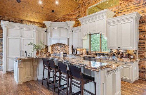 Mountain Village House | Enchanting 7-bedroom house with ski-in/ski-out access in Mountain Village