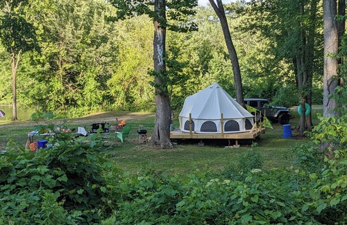 New Richmond RV Rental | Enchanting Bell Tent in Fennville