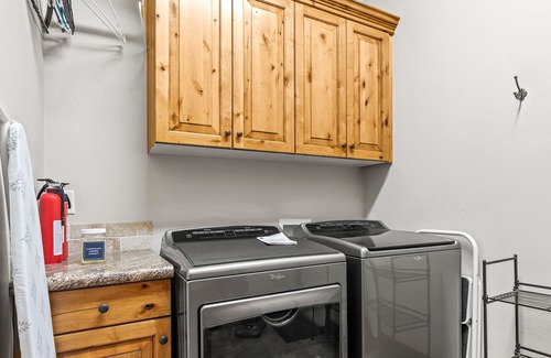 Highland Estates House | Enchanting dog-friendly home with hot tub, game room, fireplace, & washer/dryer