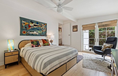 South Laguna House | Enchanting Laguna Beach Cottage steps to the Beach
