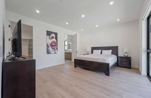 Glendale Apartment | Enchanting Milford Abode