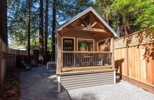 Guerneville House | Enchanting Retreat in the heart of Redwoods