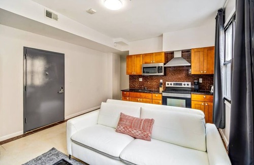Chinatown Apartment | Enchanting Retreat: Enjoy your stay in our 2BD apartment