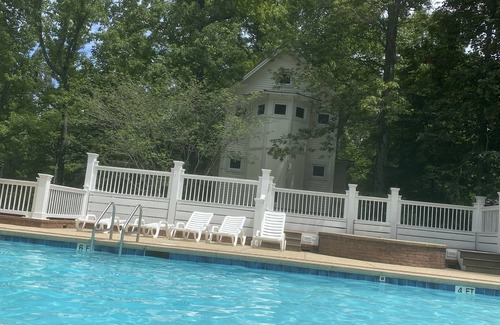 Empire Villa | Enchanting Villa in the Alabama Appalachian mountains. PEACE.