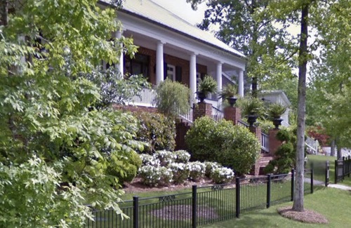 Empire Villa | Enchanting Villa in the Alabama Appalachian mountains. PEACE.
