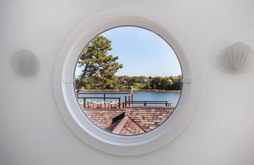Orleans House | Enchanting Waterfront Summer Escape on Pleasant Bay