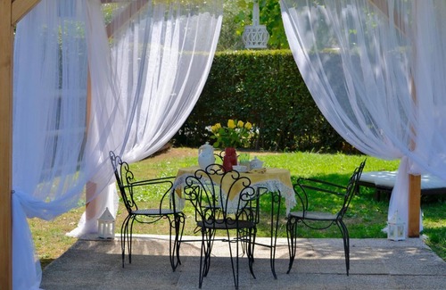 Vicopelago House | Enchantment of the Arches