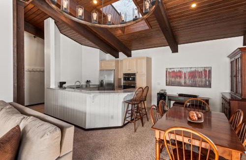 Snowmass Village House | Enclave 306, Snowmass Ski-In/Ski-Out Condo w/Shared Pool/Hot Tub