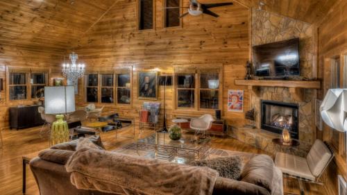 Blue Ridge House | Endless Echo