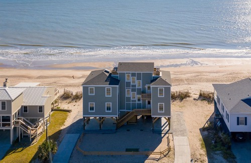 Edisto Island House | Endless Summer 5 Bedroom Home by Redawning