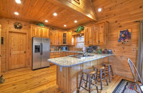 Foxfire Estates Cabin | Endless Sunset - 10 minutes from Downtown Blue Ridge