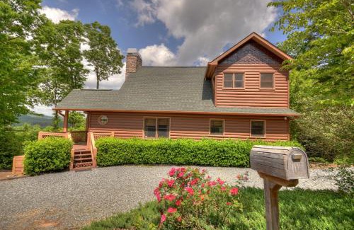 Foxfire Estates House | Endless Sunset - Mountain Views and Game Room