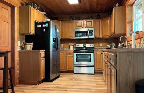Sautee Nacoochee Cabin | Endless Views Cabin, Tucked away In the Woods