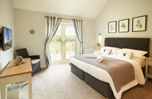 Pattiswick House | Endymion Lodge