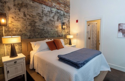 Bywater Bed & Breakfast | Engine 24 Firehouse Courtyard Room 5