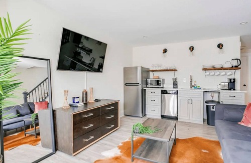 Chinatown Apartment | English Basement in Capitol Hill