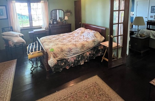 Higgins Lake House | English Cottage Lakefront House with Beautiful Sunsets