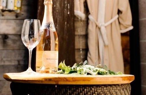 Yountville House | Enhanced Amenities and Personalized Docent Service! Rooftop Pool, Gas Fireplace!