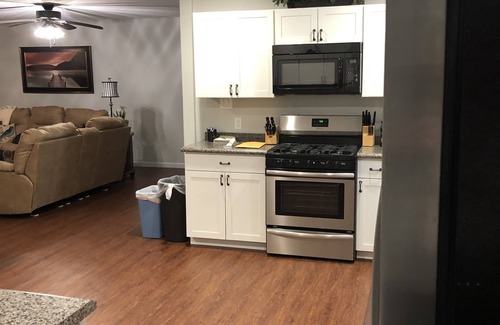 Russellville House | Enid House - awesome location close to west main 4 Bedrooms