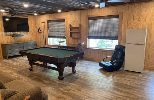 Oakland Cabin | Enid Lake Waterfront Cabin- Point Pleasant