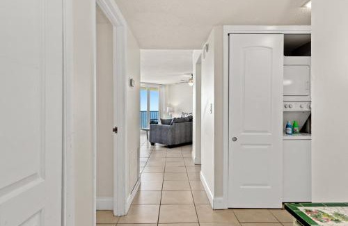 Gulf Lagoon Beach Apartment | Enjoy A Birds Eye View at Panama City Beach