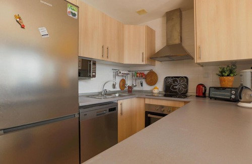 Alhama de Murcia Apartment | Enjoy a great vacation in this vacation apartment with access to a pool.
