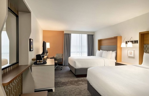 Fort Worth Hotel | Enjoy a Hassle-Free and Suiting Stay! 3 Family-friendly Units! Indoor Pool