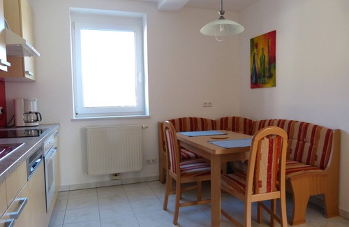 Tratten Apartment | Enjoy a holiday by the lake, on the mountains in one of the most beautiful places in Austria!