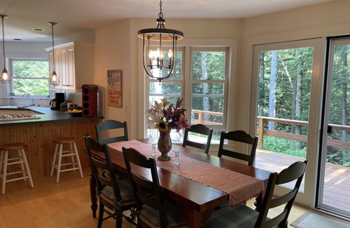 Waitsfield House | Enjoy a magical winter holiday at Sugarbush Resort/Mad River Valley
