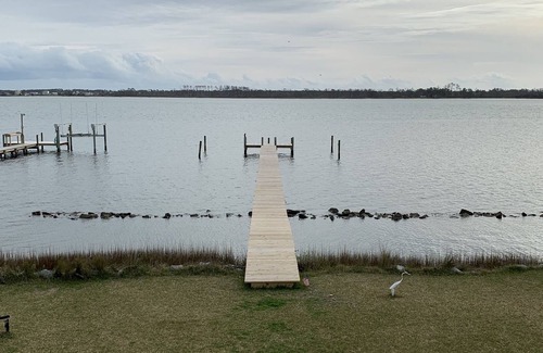 Straits House | Enjoy a quiet, water front, Down East experience.