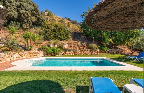 Alora House | Enjoy a unique vacation in this dream house not far from the beautiful Alora.