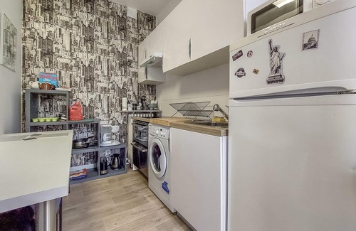 Eu Apartment | Enjoy a wonderful vacation in this centrally located apartment!