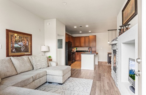 Silvercreek Condo | Enjoy Air conditioning. Visit Granby Ranch, RMNP, & Grand Lake!