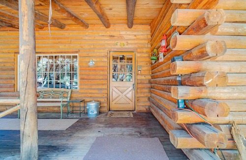 Pine Mountain Club House | ENJOY - An Authentic Log Cabin - Purple Beds - Games - 420 OK! Pets Stay FREE