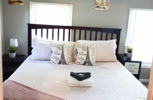 Pittsfield House | Enjoy Big City Vibes at City Place in the heart of the Berkshires!