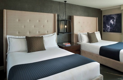 Bay Village Hotel | Enjoy Bold Decor at Our Boutique Hotel in Boston’s Core - 3 Cozy Dorms