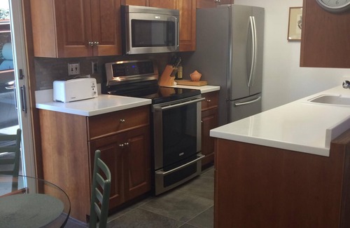 Montauk House | Enjoy Ditch Plains in Montauk! Neat And Clean. Private backyard
