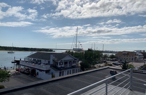 Morehead City Condo | Enjoy Historic Downtown Beaufort, NC - Voted Best Small Town in America