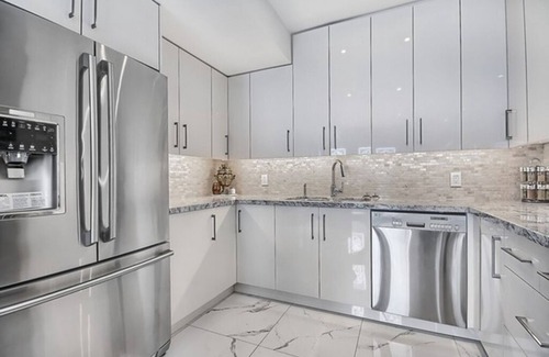 North York Apartment | Enjoy Luxury Suite in Quiet Ravine Retreat. Enjoy yourself Book or request dates